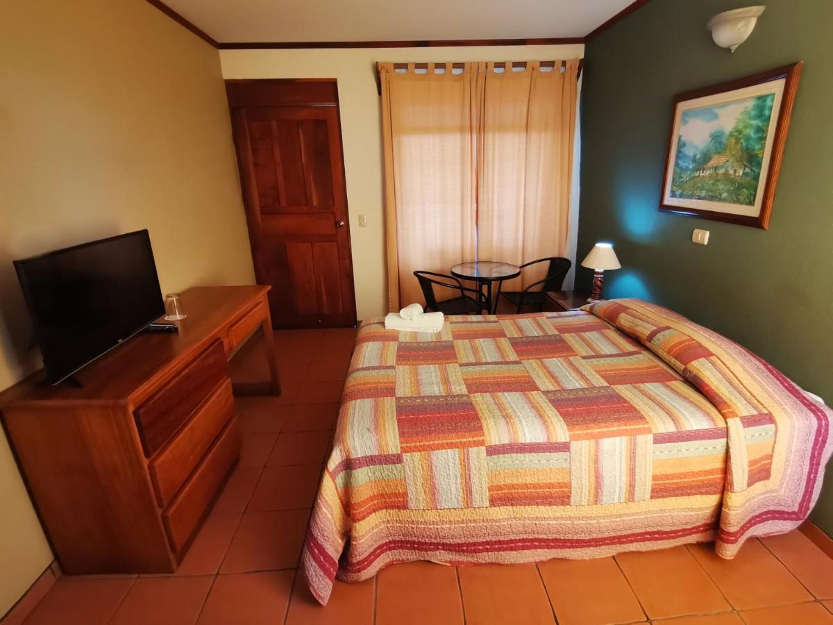 Hotel Guadalupe Tilarán Zewnętrze zdjęcie