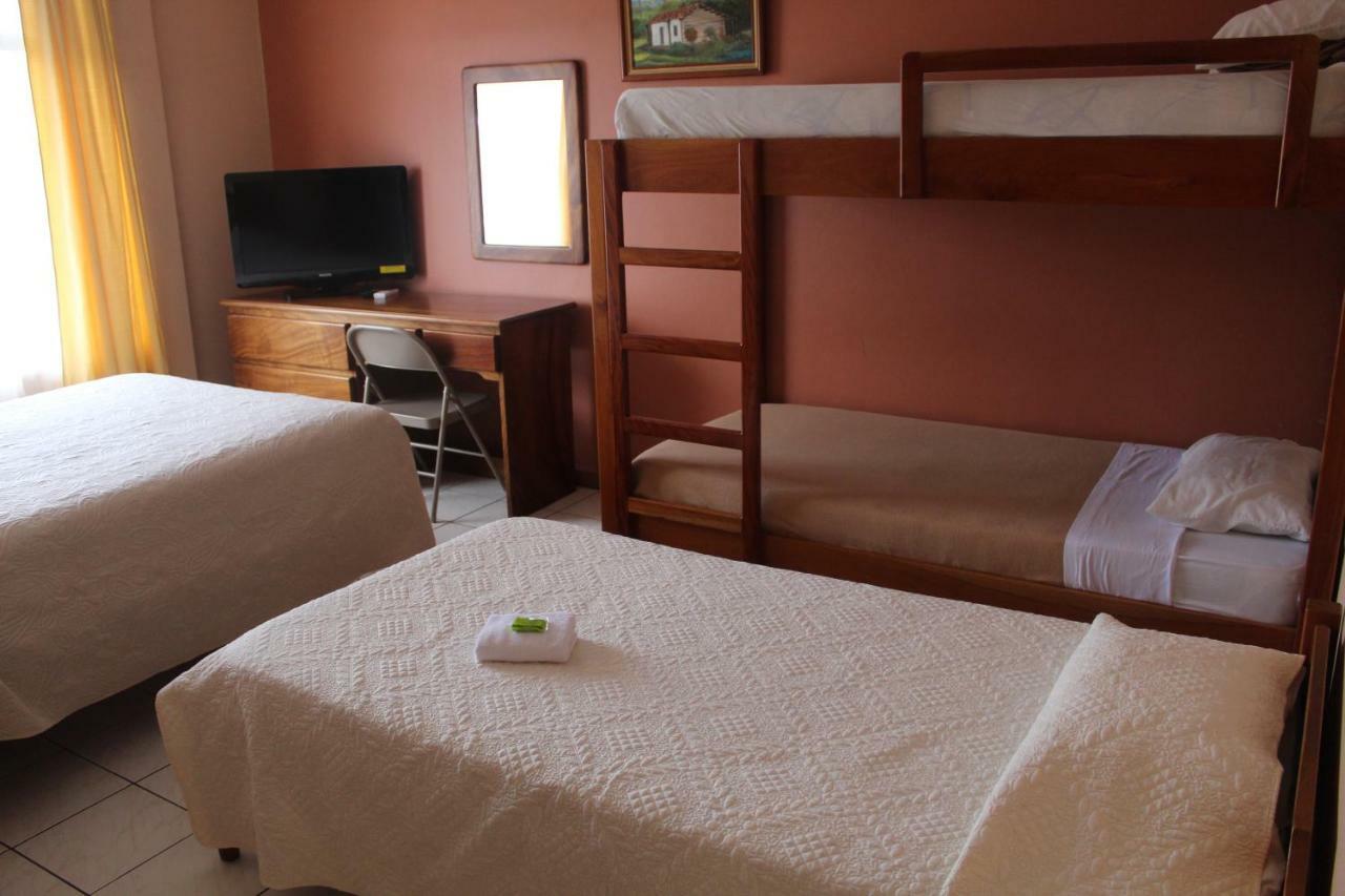 Hotel Guadalupe Tilarán Zewnętrze zdjęcie